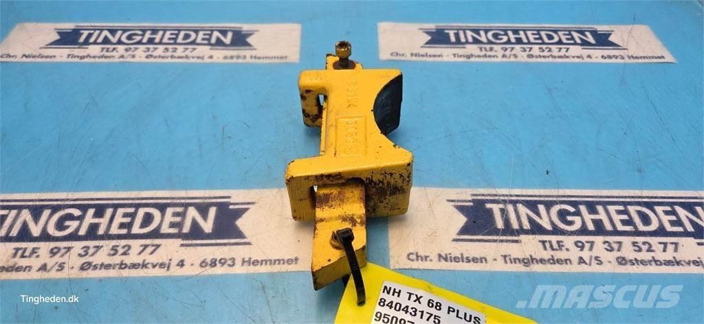 New Holland TX68 Liivapuisturid ja soolapuisturid