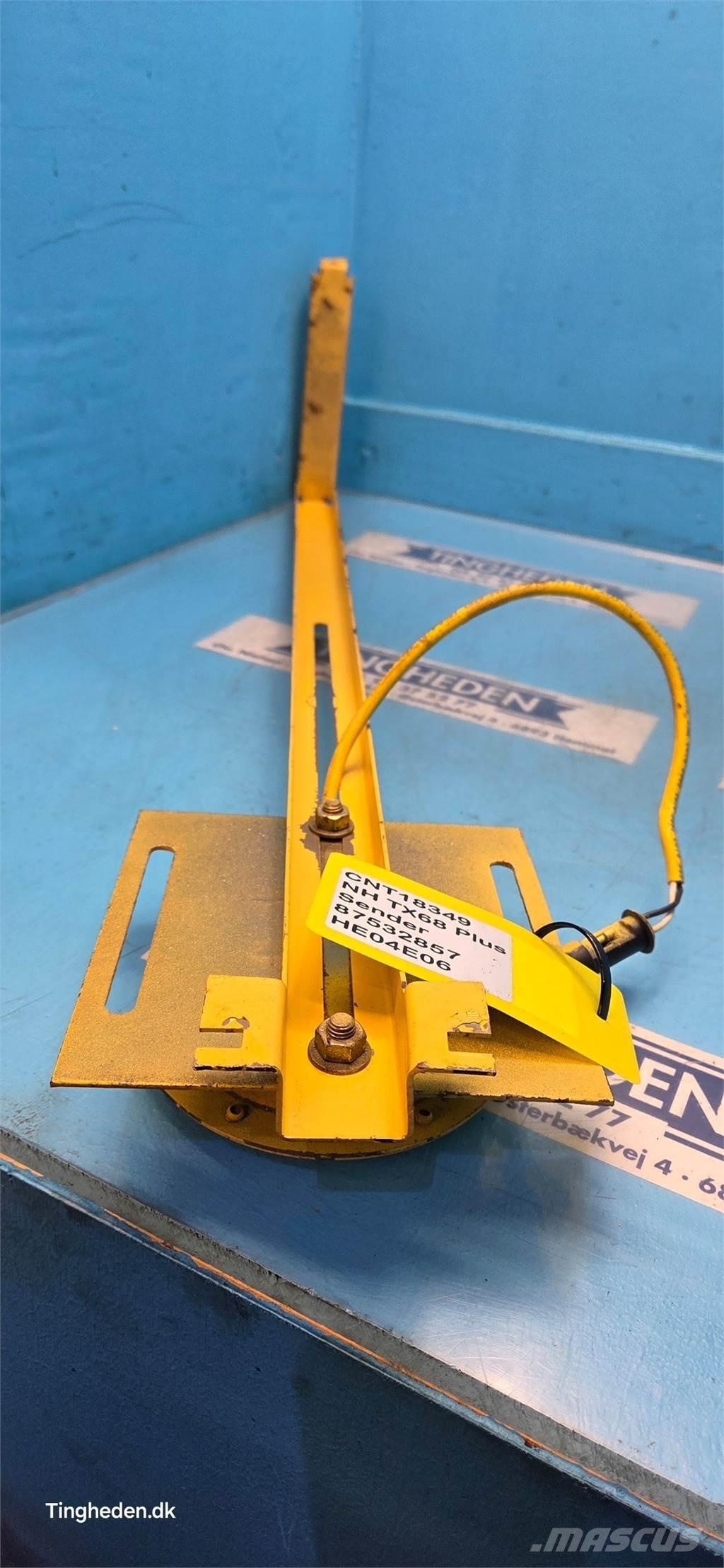 New Holland TX68 Elektroonikaseadmed