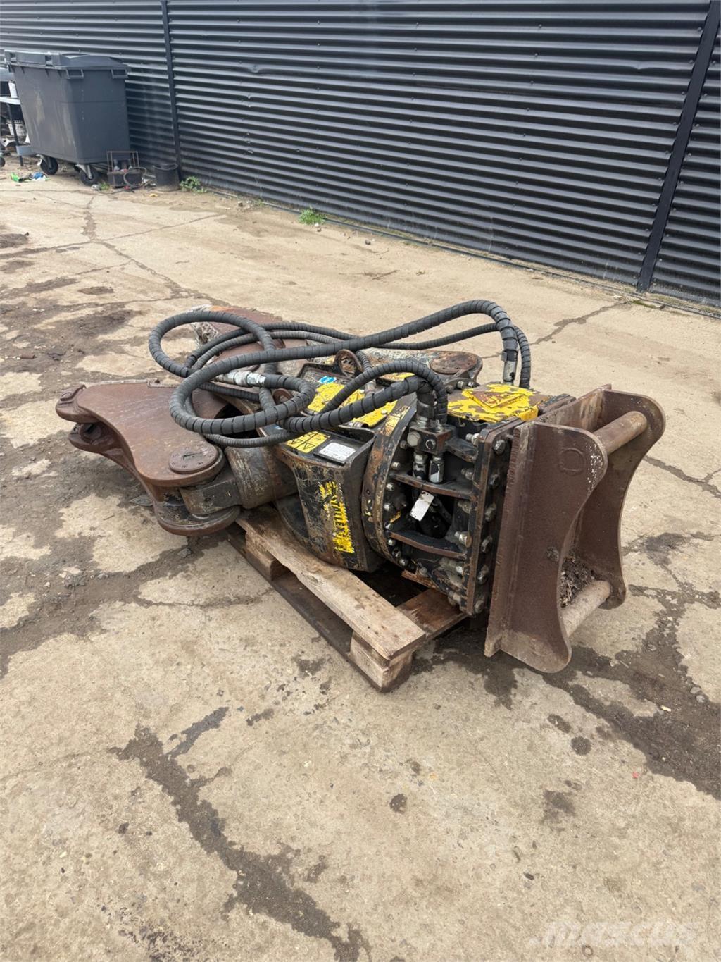  Smacher Betoonipurustuskäärid