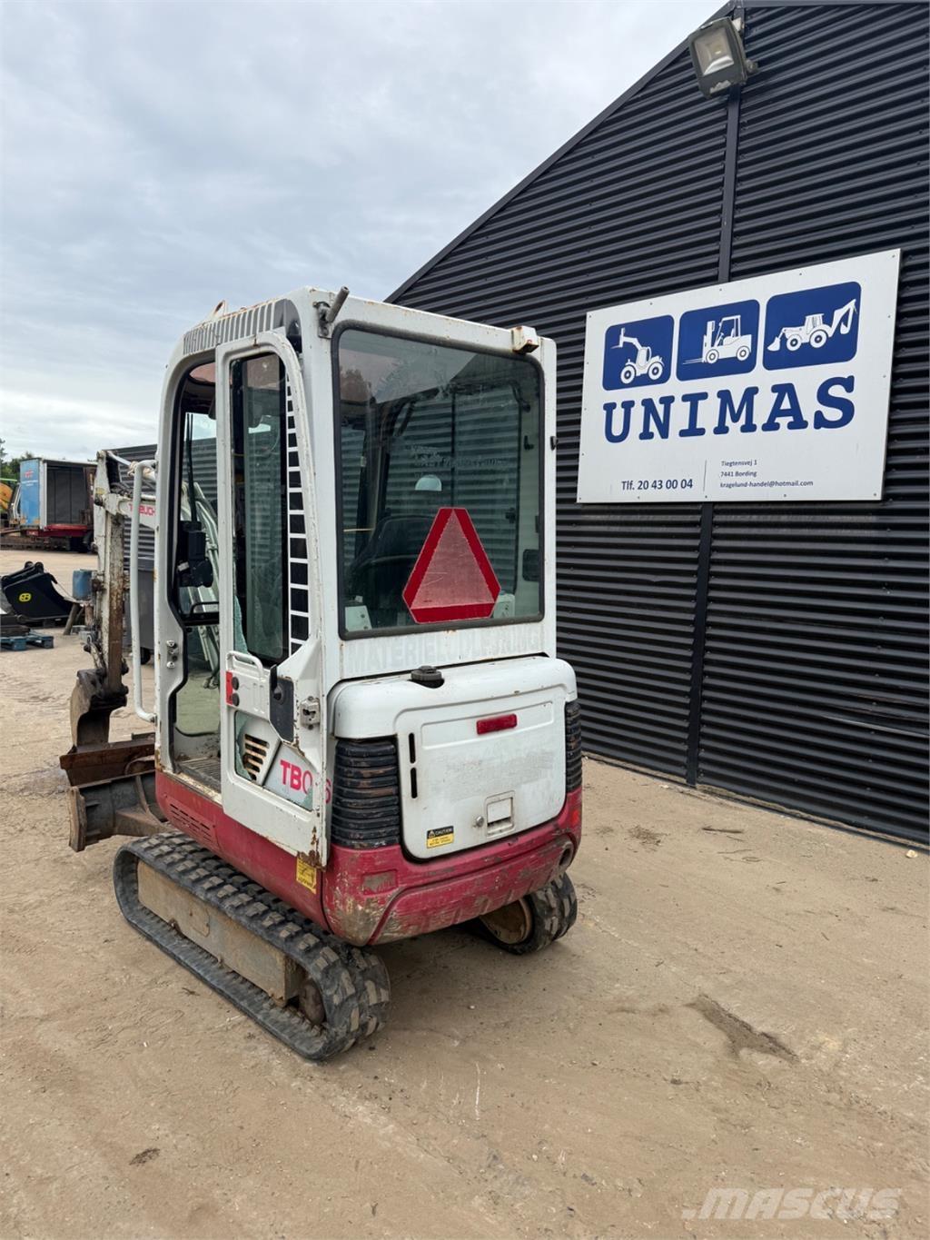 Takeuchi TB016 Miniekskavaatorid < 7 t