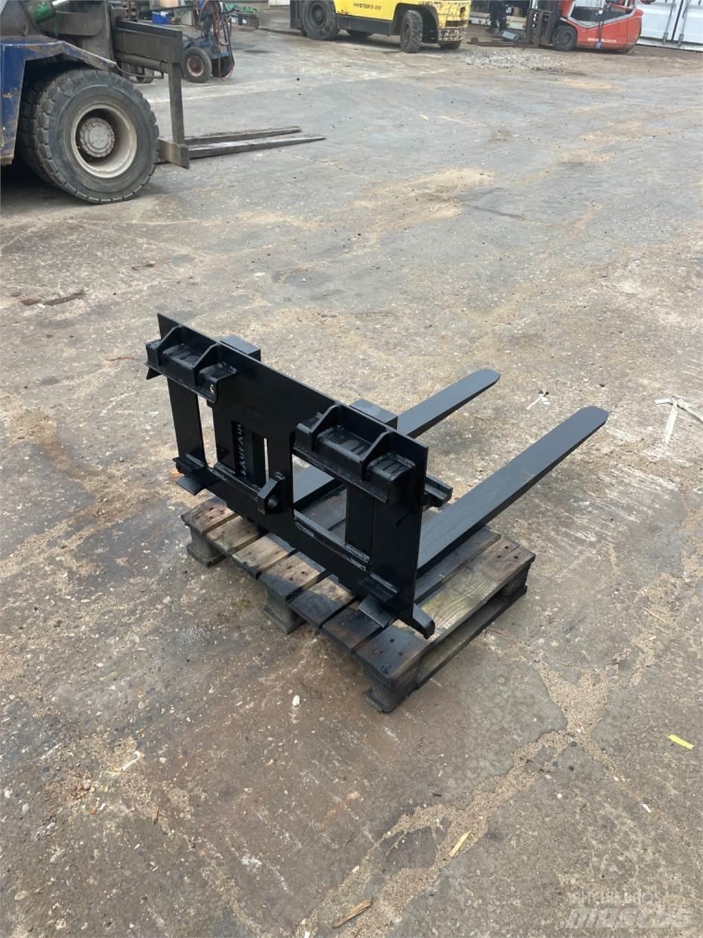 Thaler 2500kg Väikelaadurid