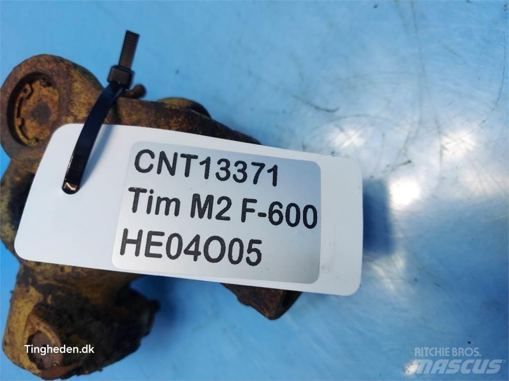 Tim M2 F-600 Juurviljakoristuskombainid