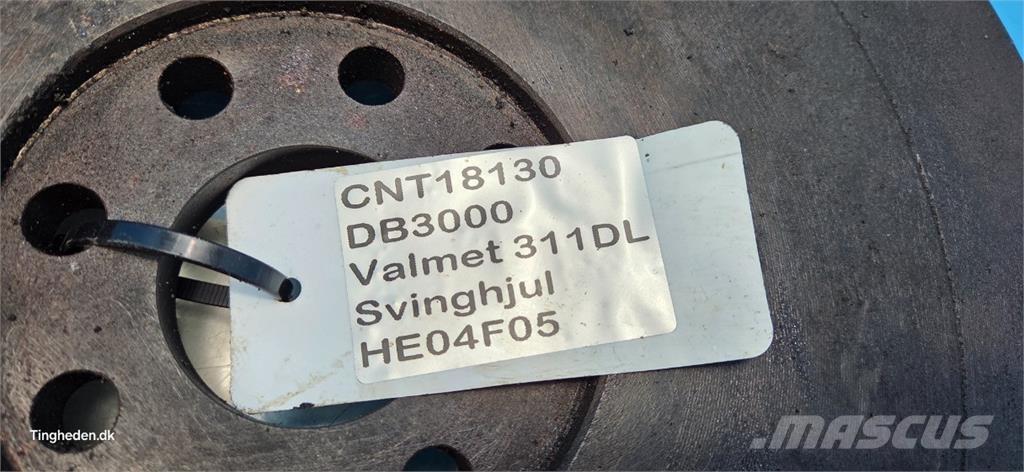 Valmet 311DL Mootorid