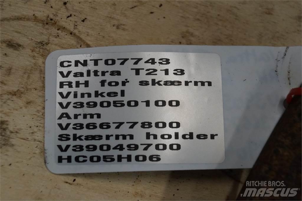 Valtra T213 Muud traktoritarvikud