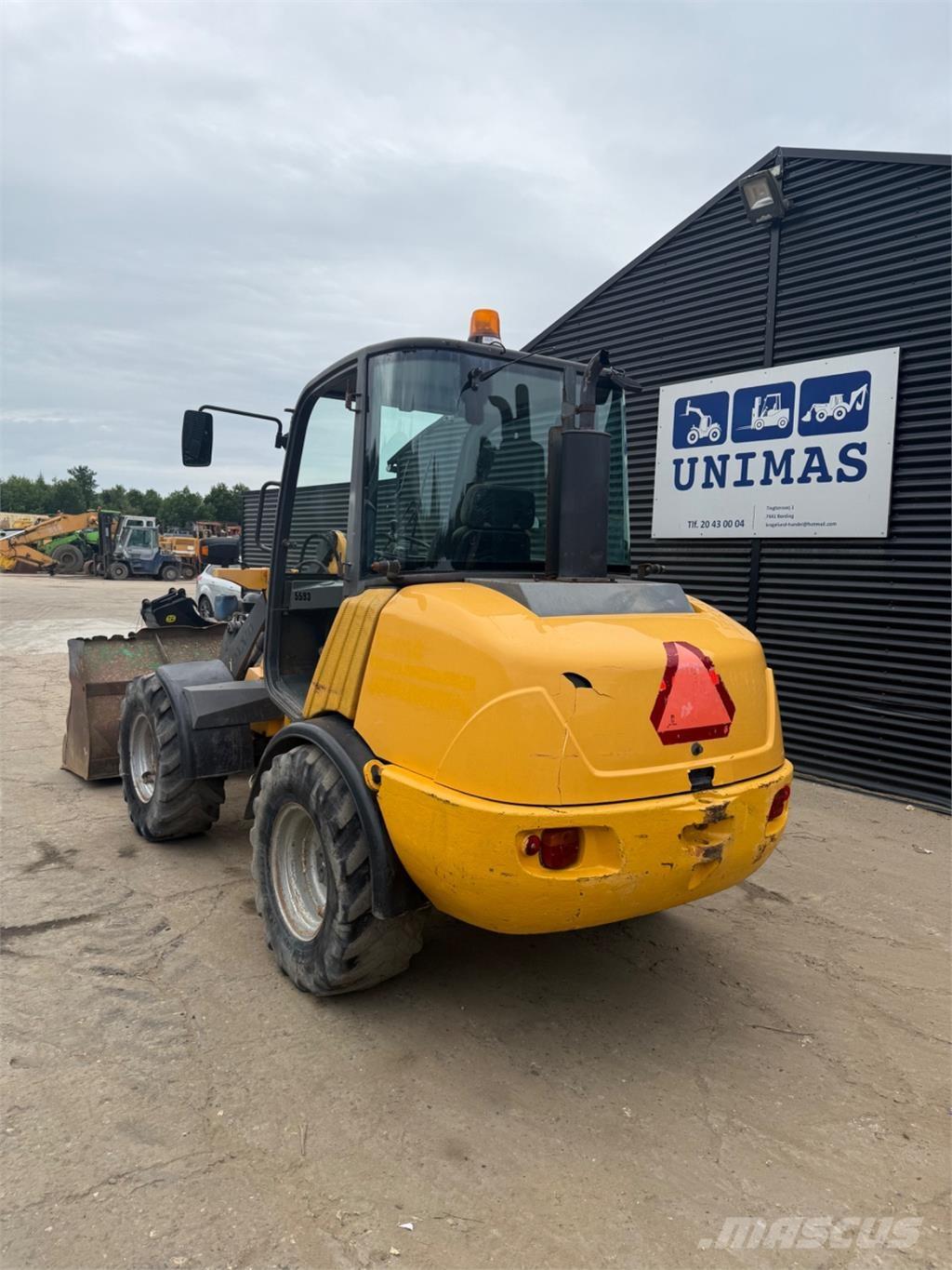 Volvo L25B Rataslaadurid