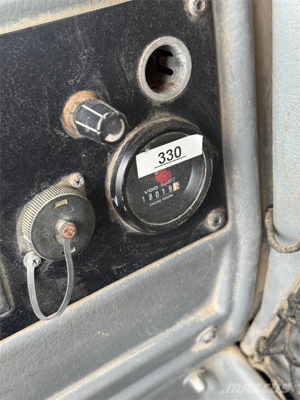 Volvo L330D Rataslaadurid