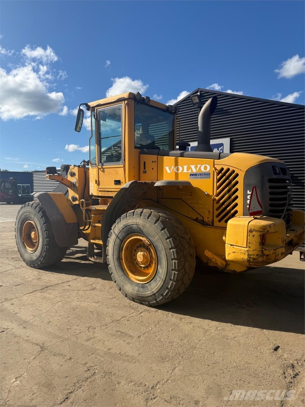 Volvo L90E Rataslaadurid