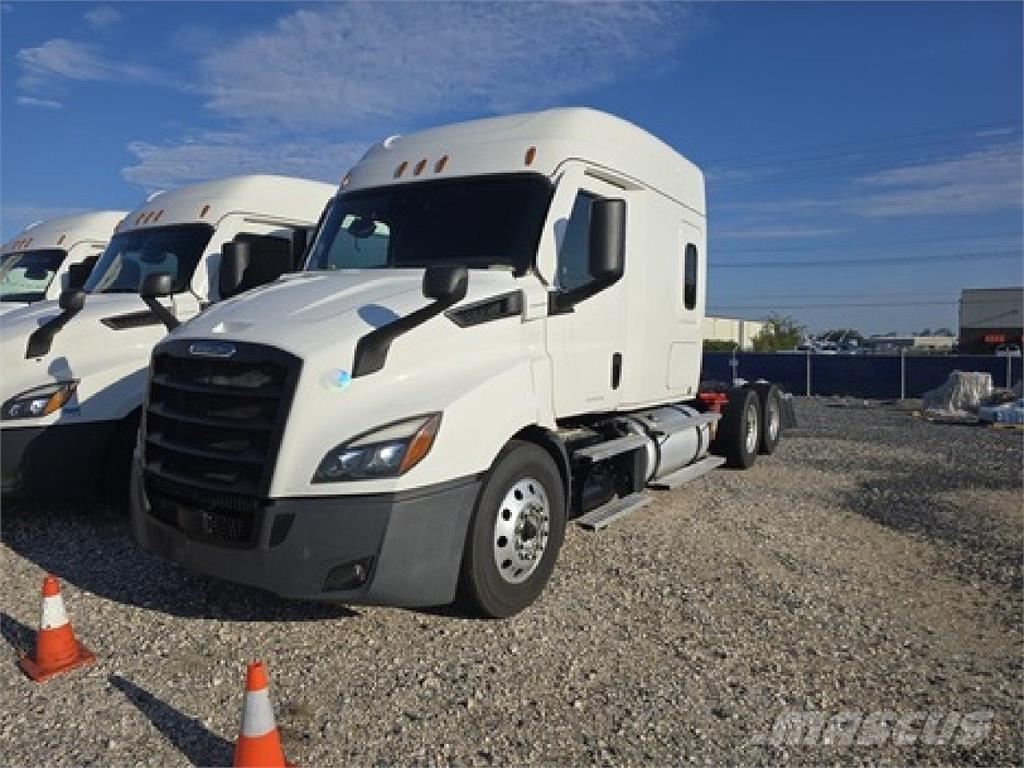 Freightliner CAS116 Sadulveokid