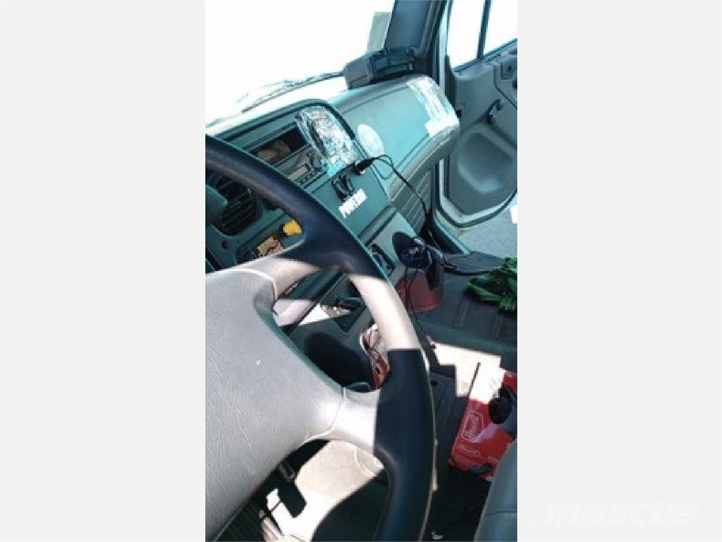 Freightliner M2 Furgoonautod