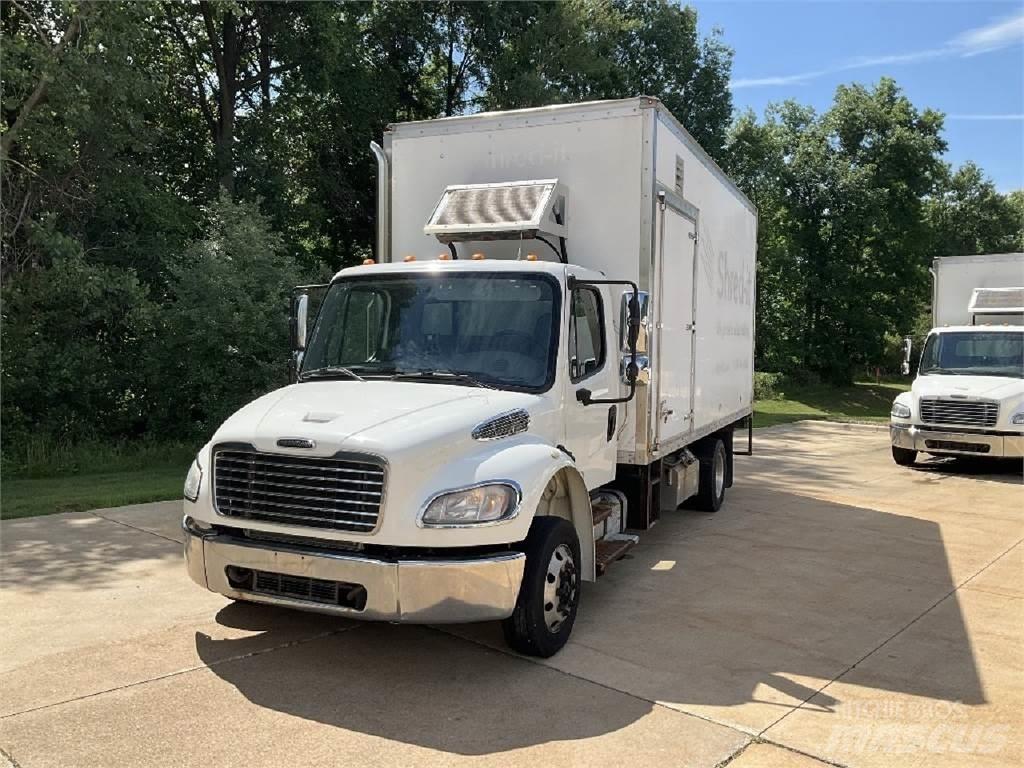 Freightliner M2-106 Furgoonautod