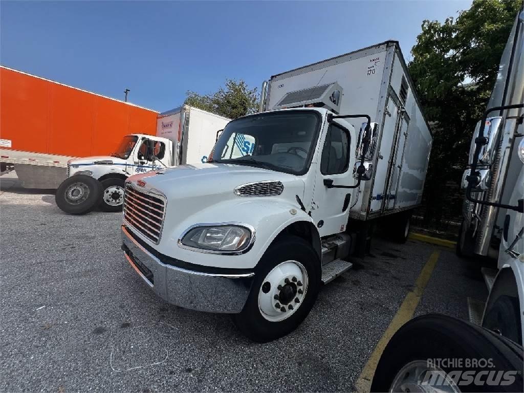 Freightliner M2-106 Furgoonautod