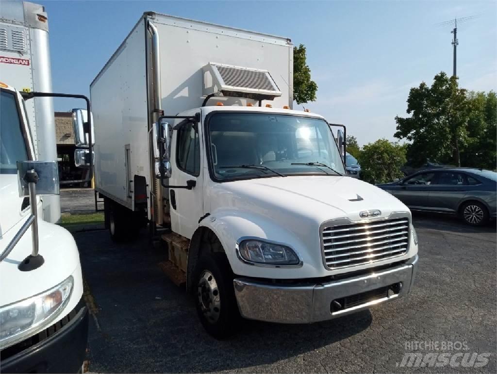 Freightliner M2-106 Furgoonautod