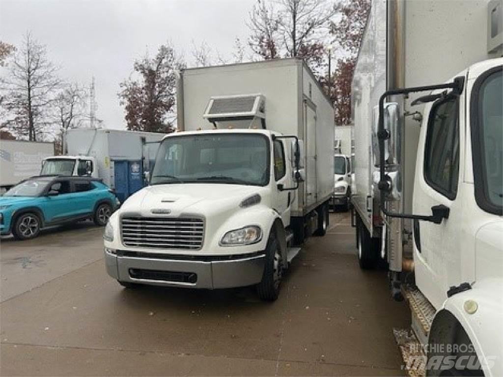 Freightliner M2-106 Furgoonautod