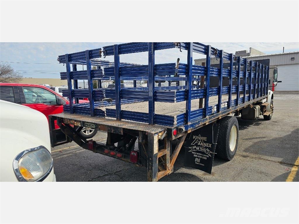 Freightliner M2 106 Madelautod