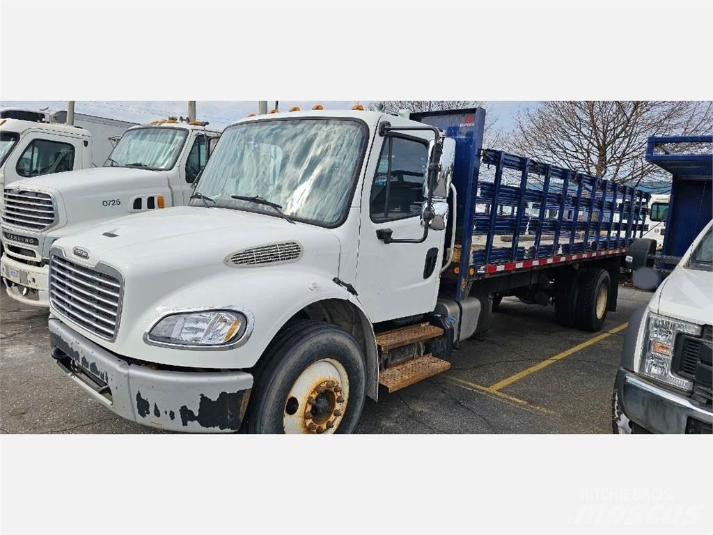 Freightliner M2 106 Madelautod
