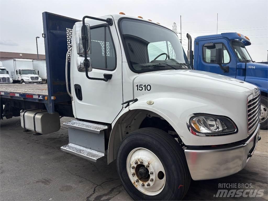 Freightliner M2 106 Madelautod
