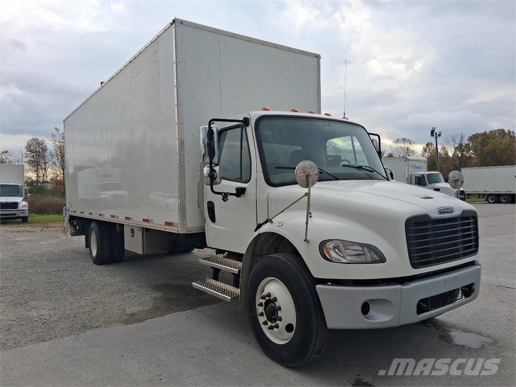 Freightliner M2-106 Furgoonautod