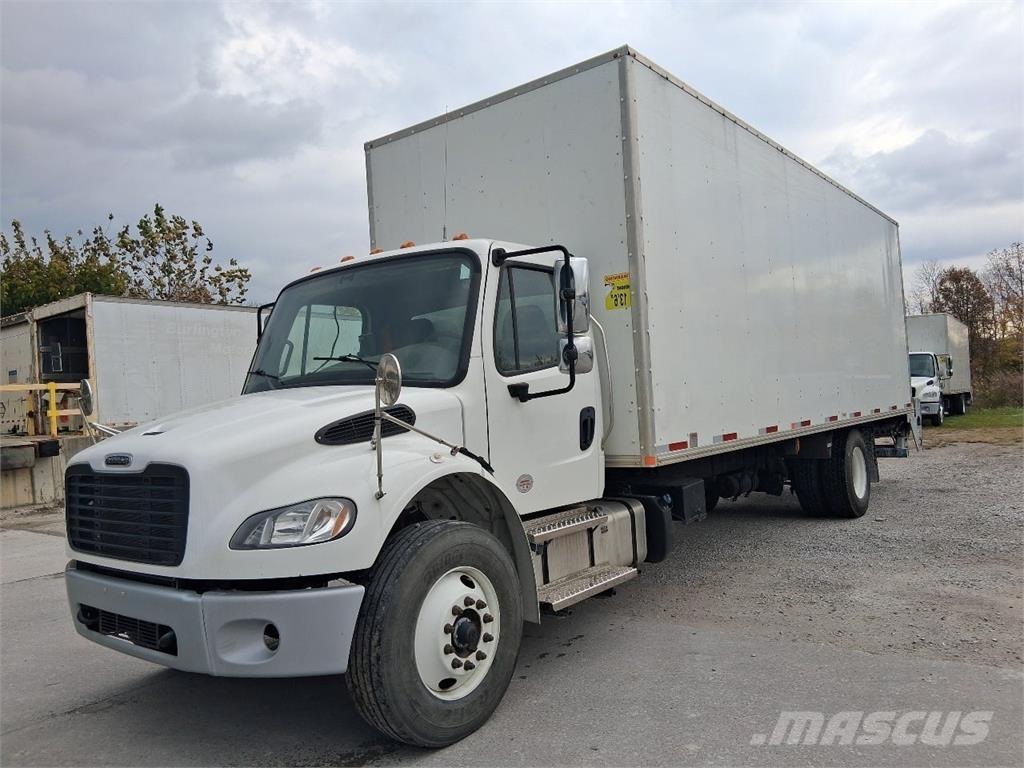 Freightliner M2-106 Furgoonautod