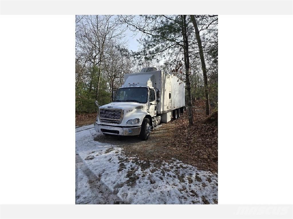 Freightliner M2-112 Furgoonautod
