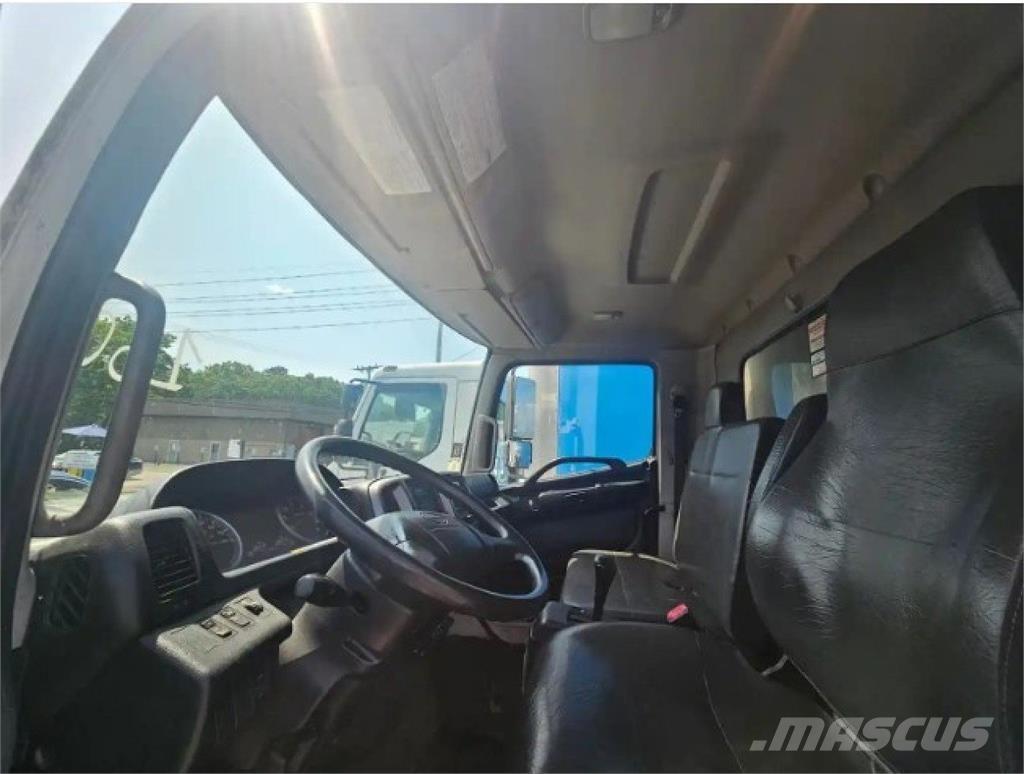 Hino 338 Külmikautod