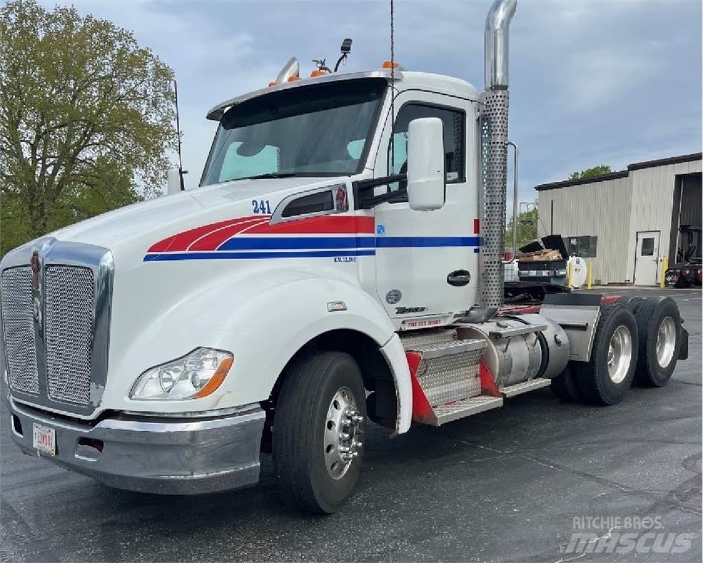Kenworth T680 Sadulveokid