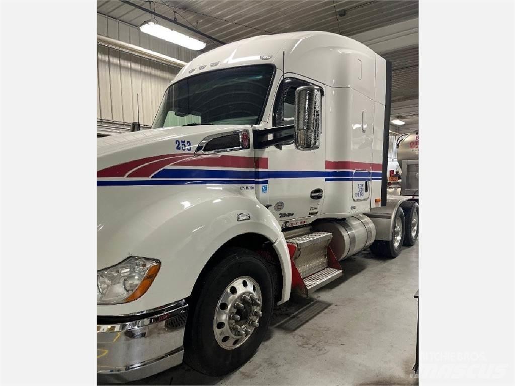 Kenworth T680 Sadulveokid