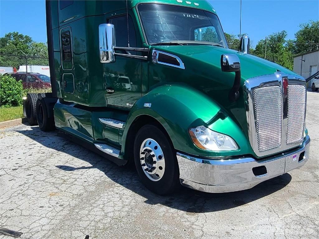 Kenworth T680 Sadulveokid