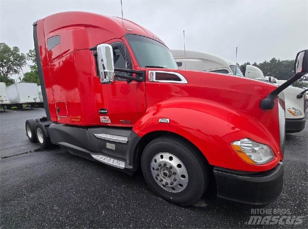 Kenworth T680 Sadulveokid