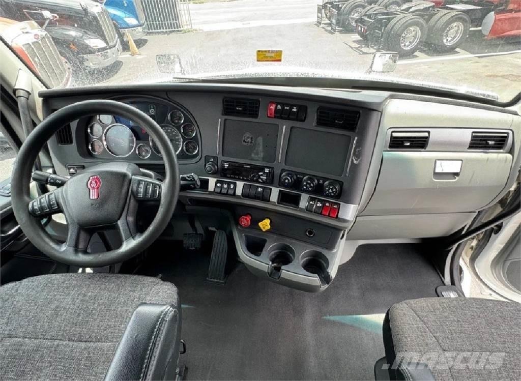 Kenworth T680 Sadulveokid