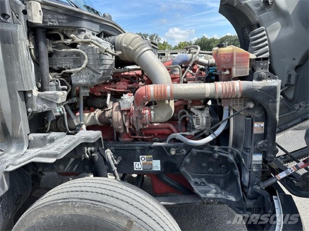 Kenworth T680 Sadulveokid