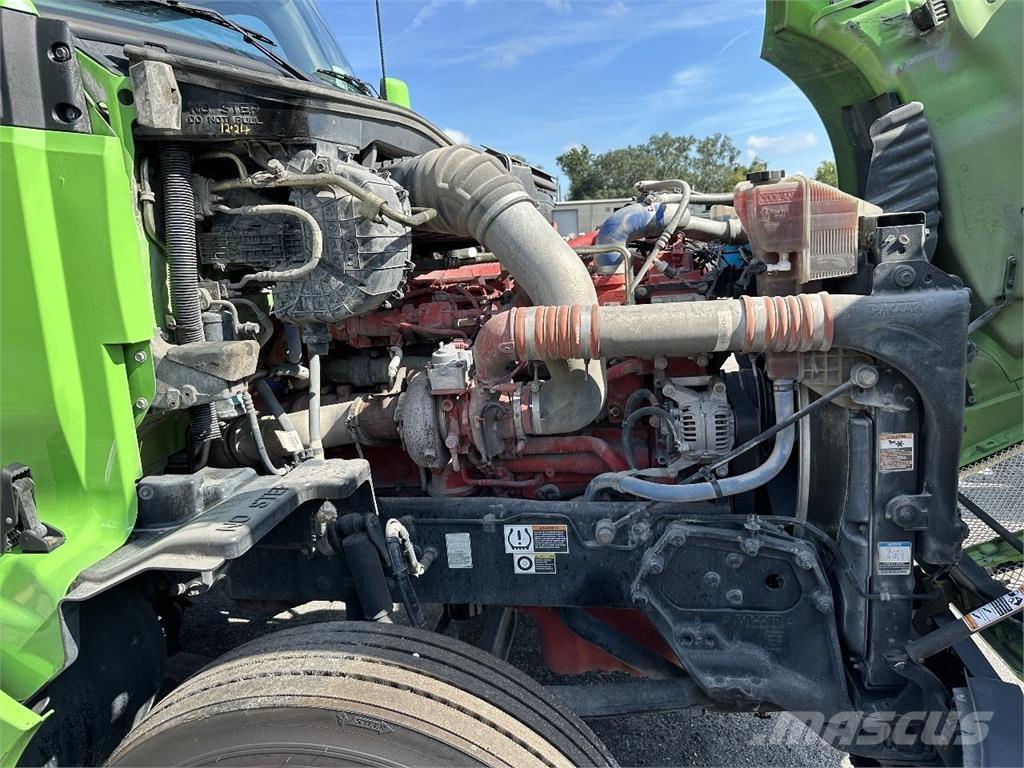 Kenworth T680 Sadulveokid