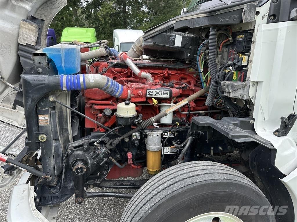 Kenworth T680 Sadulveokid