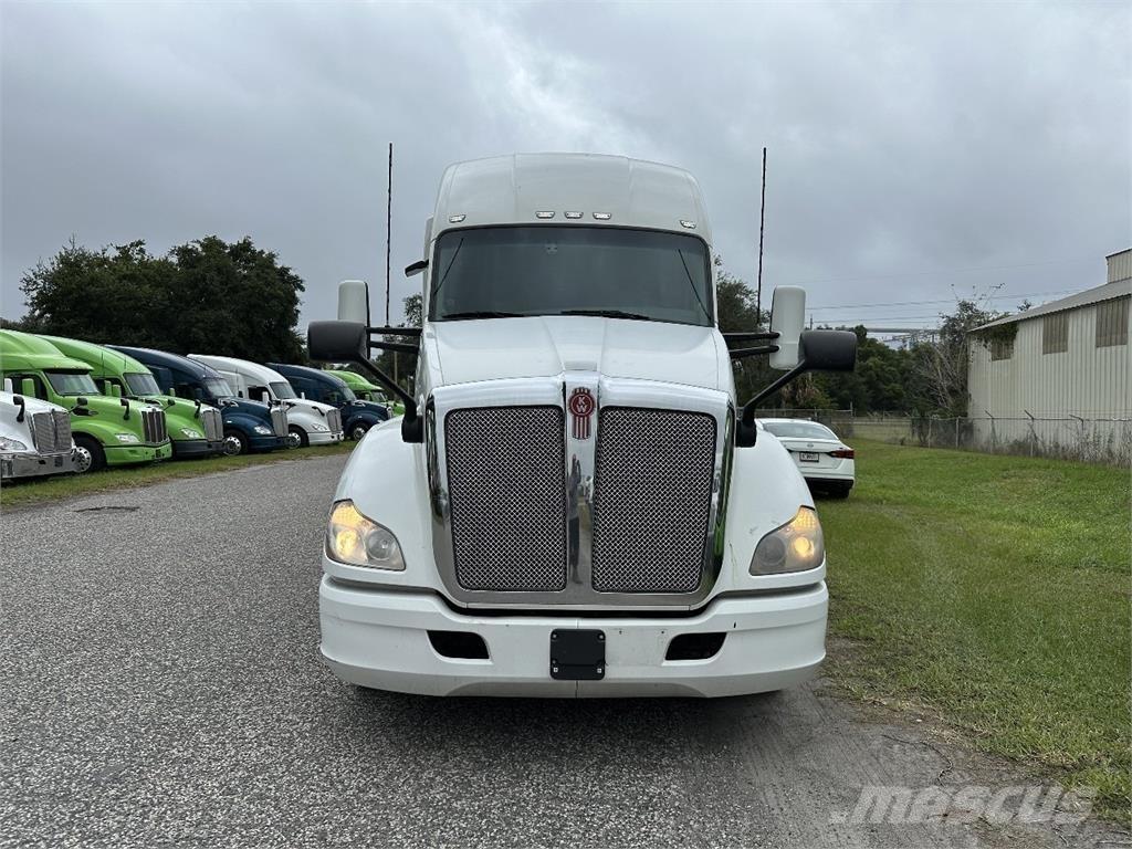 Kenworth T680 Sadulveokid