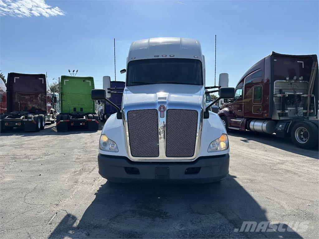 Kenworth T680 Sadulveokid