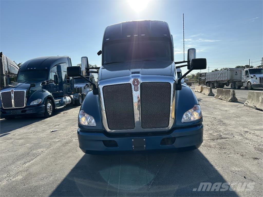 Kenworth T680 Sadulveokid