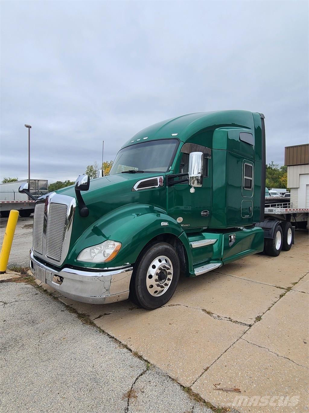 Kenworth T680 Sadulveokid