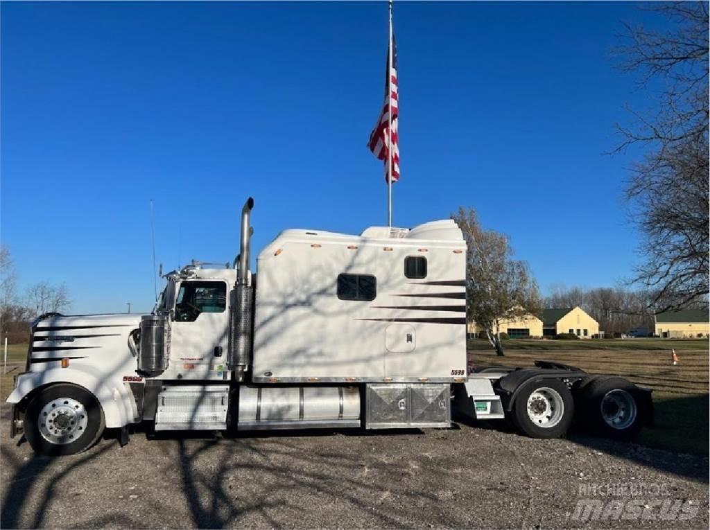 Kenworth W900 Sadulveokid