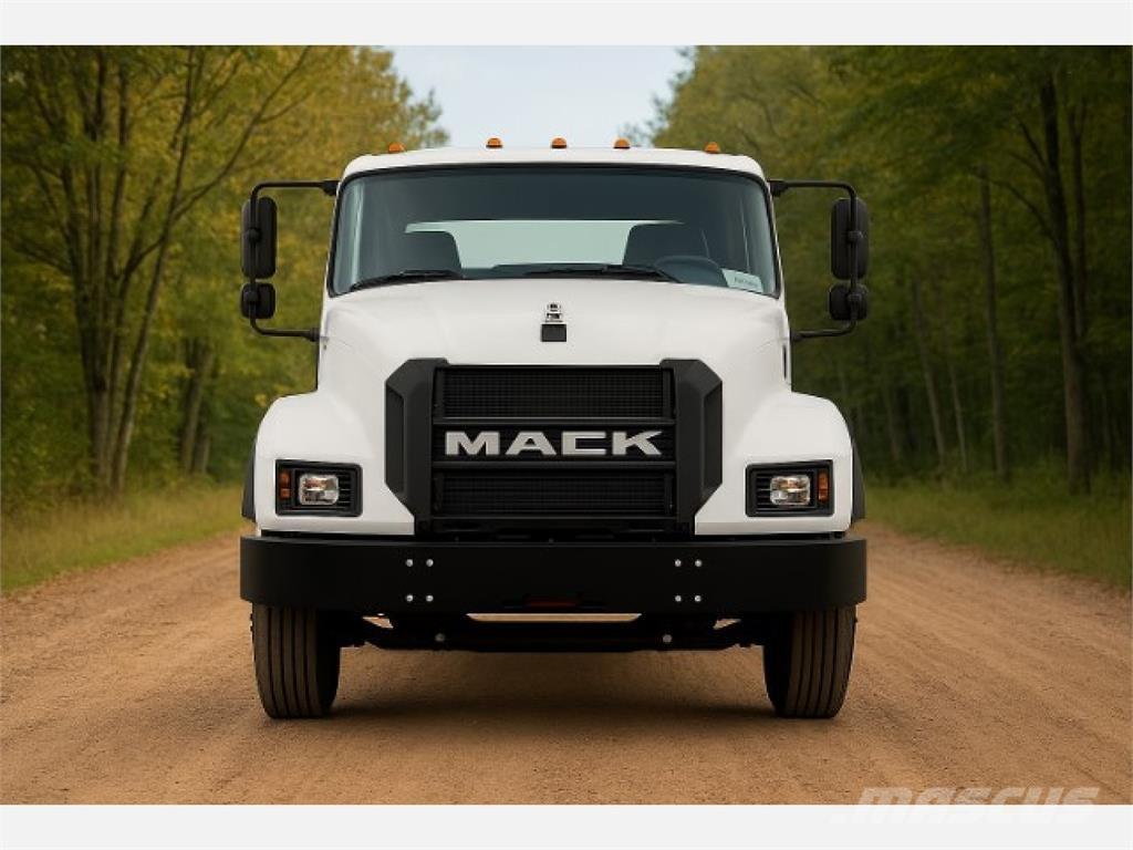 Mack MD6 Raamautod