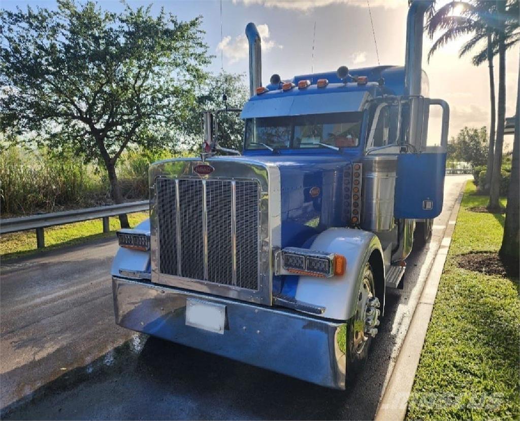 Peterbilt 379EXHD Sadulveokid