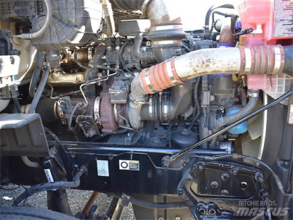Peterbilt 579 Sadulveokid