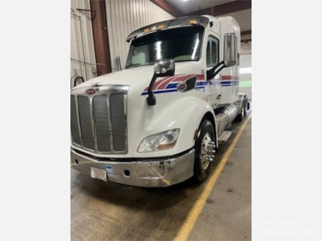 Peterbilt 579 Sadulveokid