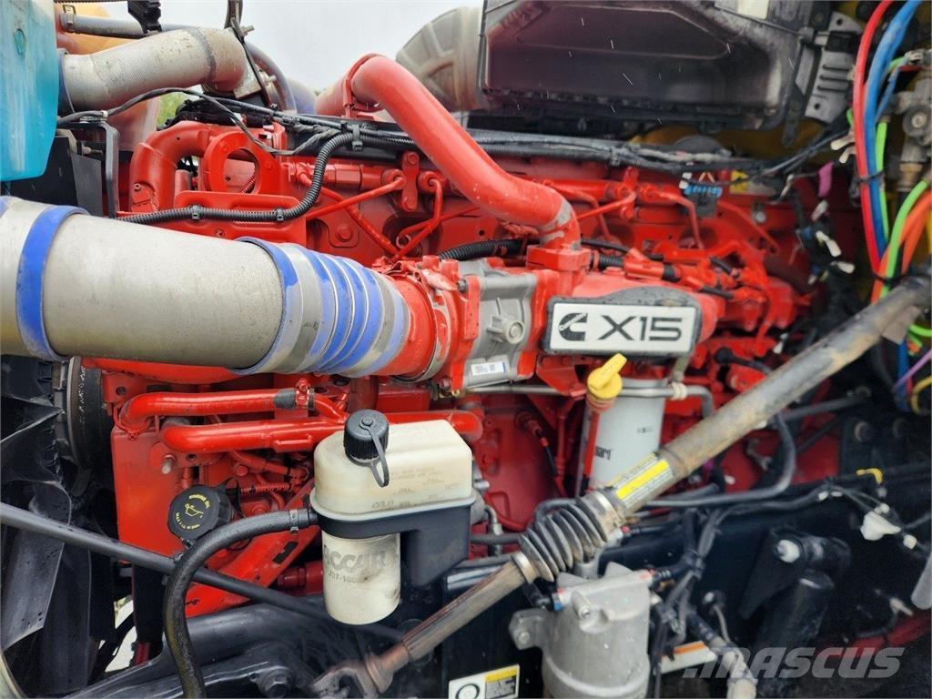 Peterbilt 579 Sadulveokid