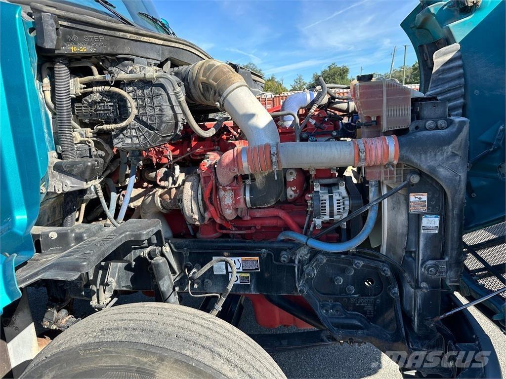 Peterbilt 579 Sadulveokid