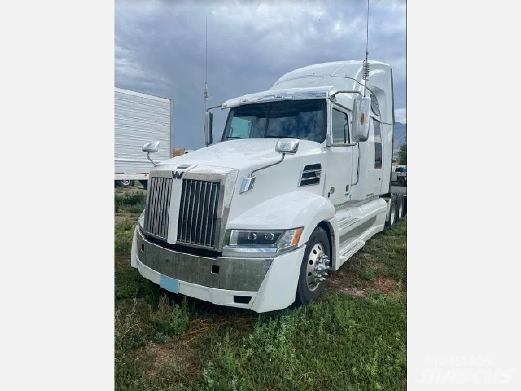 Western Star 5700XE Sadulveokid
