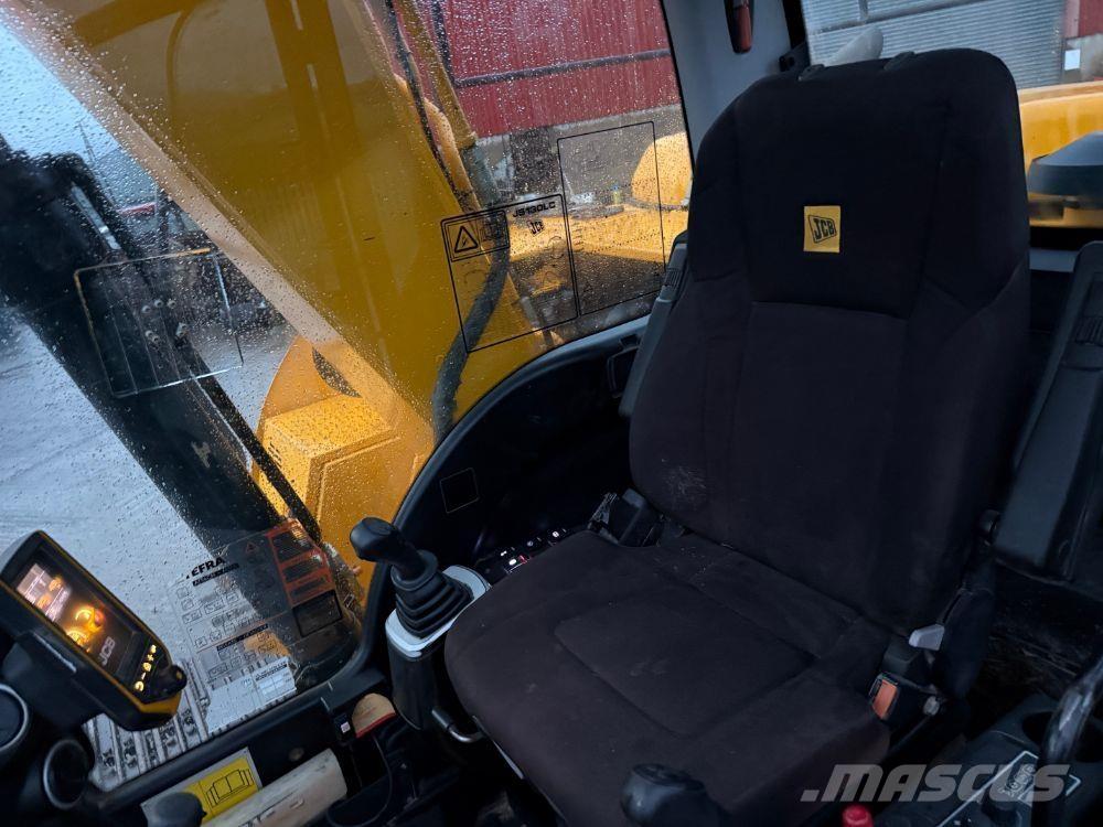 JCB JS130 Roomikekskavaatorid