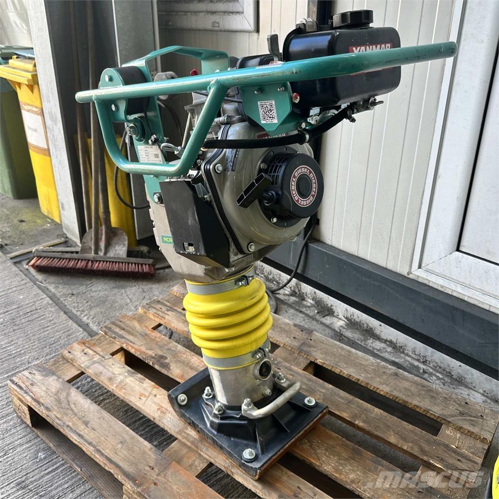  ACR 70D (2025) ACR 70D (2025) Vibroplaadid