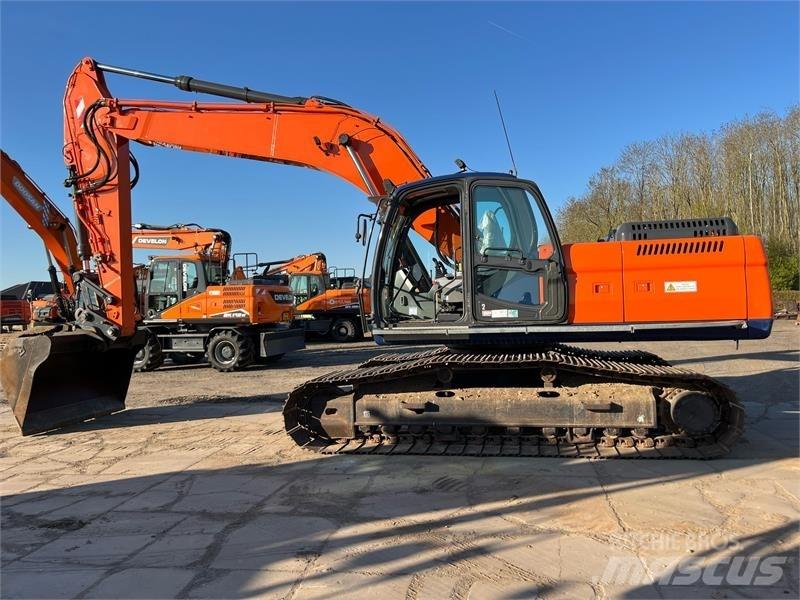 Doosan DX255LC Roomikekskavaatorid