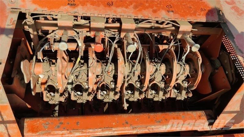 Hesston 4900 Heinapressid