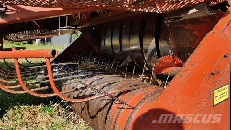 Hesston 4900 Heinapressid