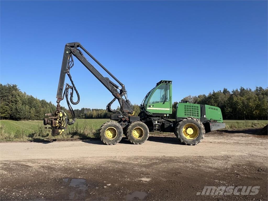 John Deere  Harvesterid